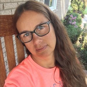 Meet your Posher, Carolyn